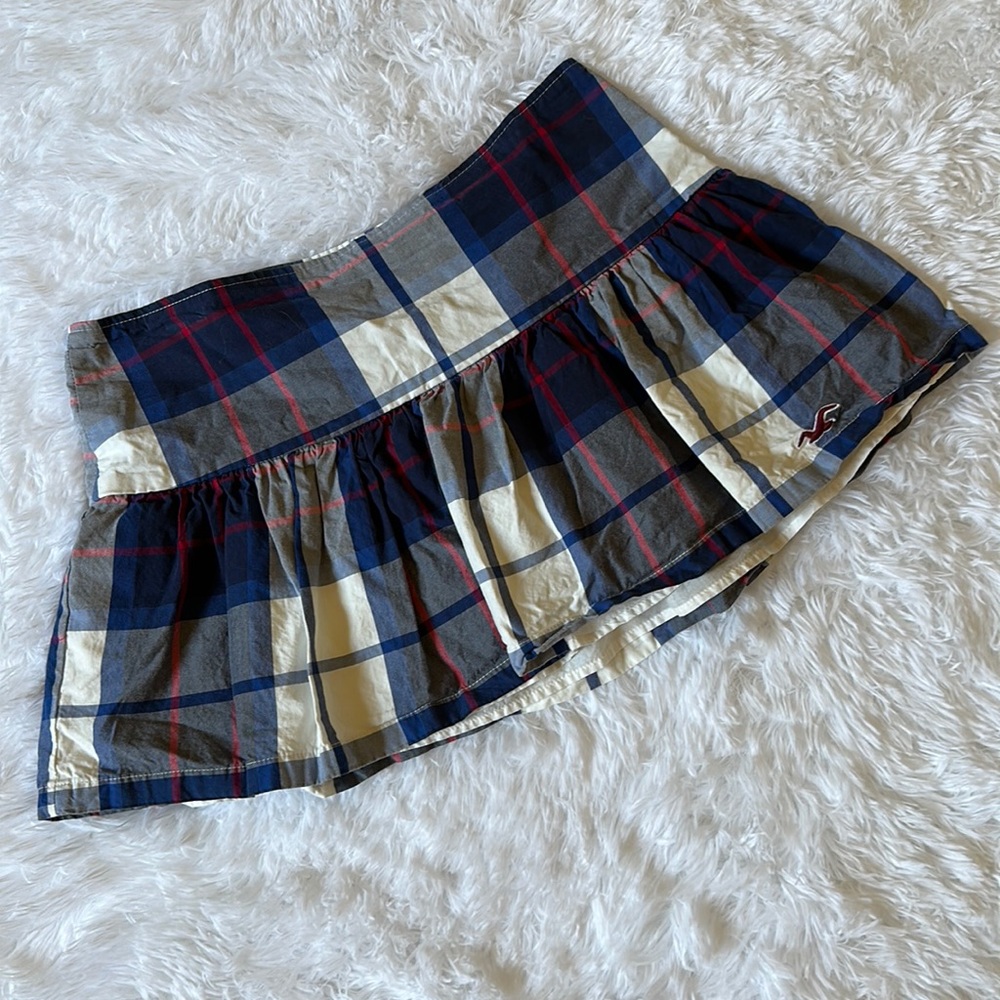 Hollister red, white, and blue mini skirt